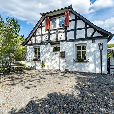 Fachwerk Ferienhaus 1764 Eslohe Exterior foto